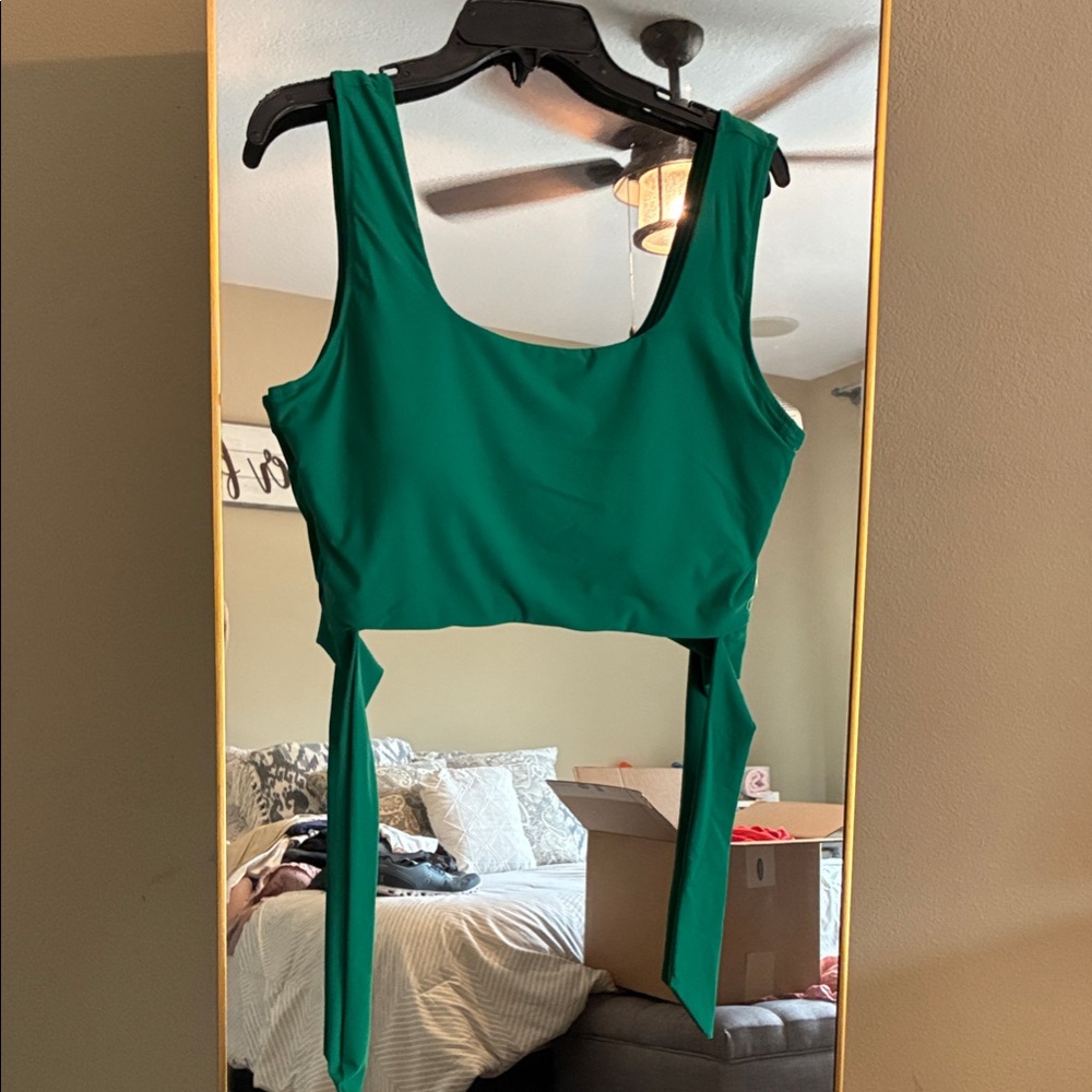 Emerald Green Women's sport